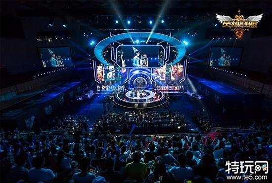 也让队友在 也让队友在